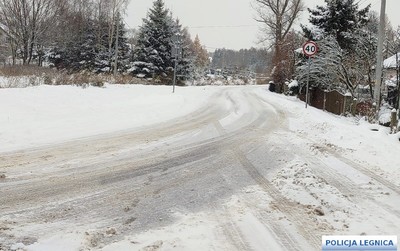 Dostosuj prędkość do warunków panujących na drodze