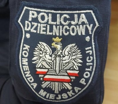 Dzielnicowi z Legnicy odzyskali skradzioną kamerę – szybka reakcja, nowoczesna technologia i dobra współpraca