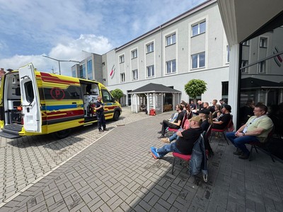 Policjant z Chojnowa prelegentem na 8. Ogólnopolskim Forum Ratownictwa Medycznego w Legnicy