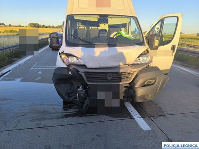 Kierowco! Dopuszczalna prędkość nie zawsze jest bezpieczna. Dostosuj prędkość do warunków panujących na drodze!