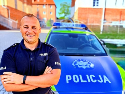 Policjant po służbie rusza na pomoc podczas pożaru w Chorwacji