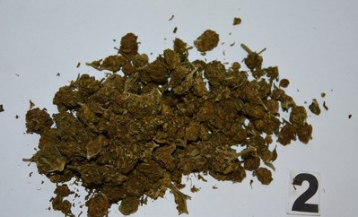 Intensywny weekend dla legnickich policjantów –  18 osób  zatrzymanych za posiadanie narkotyków