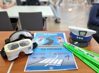 Policjantka WRD z wizytą w Szkole Podstawowej w Miłkowicach