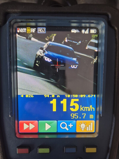 115 km/h w terenie zabudowanym, skrajna nieodpowiedzialność kierowcy w Legnicy