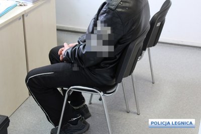 Legniccy policjanci zatrzymali włamywacza