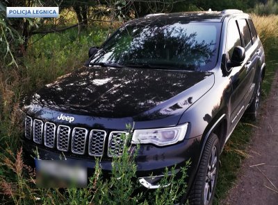 Legniccy policjanci odzyskali samochód o wartości 200 tys. złotych